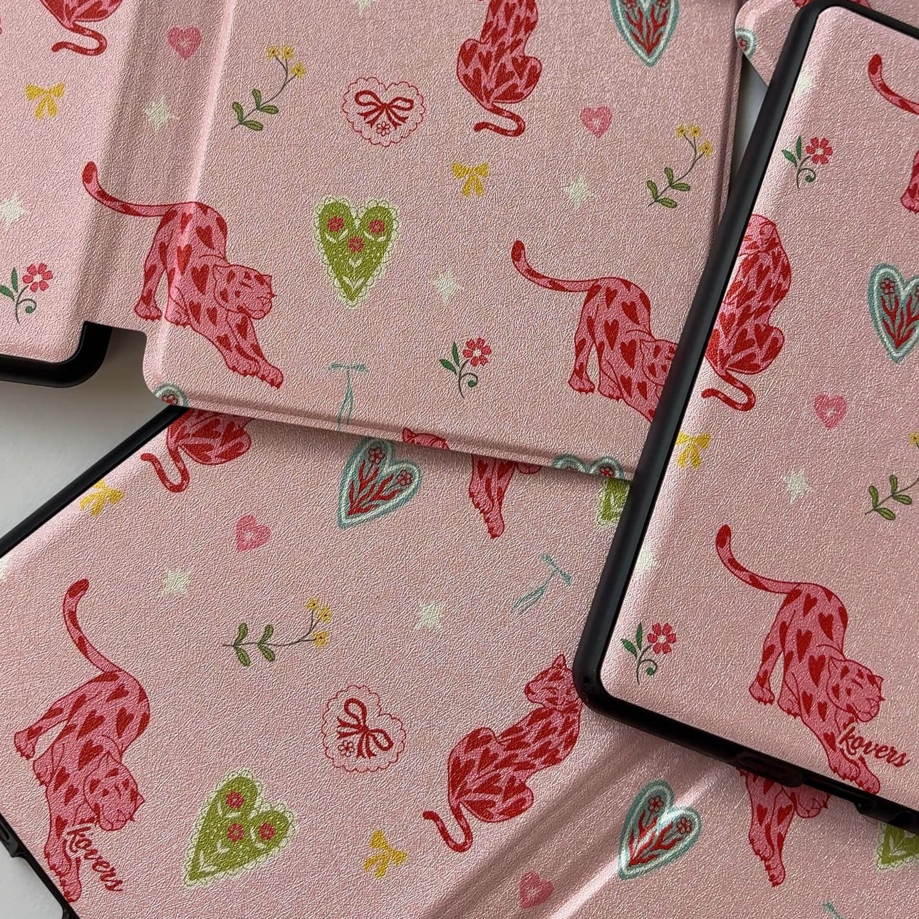 Wild At Heart Kindle Case