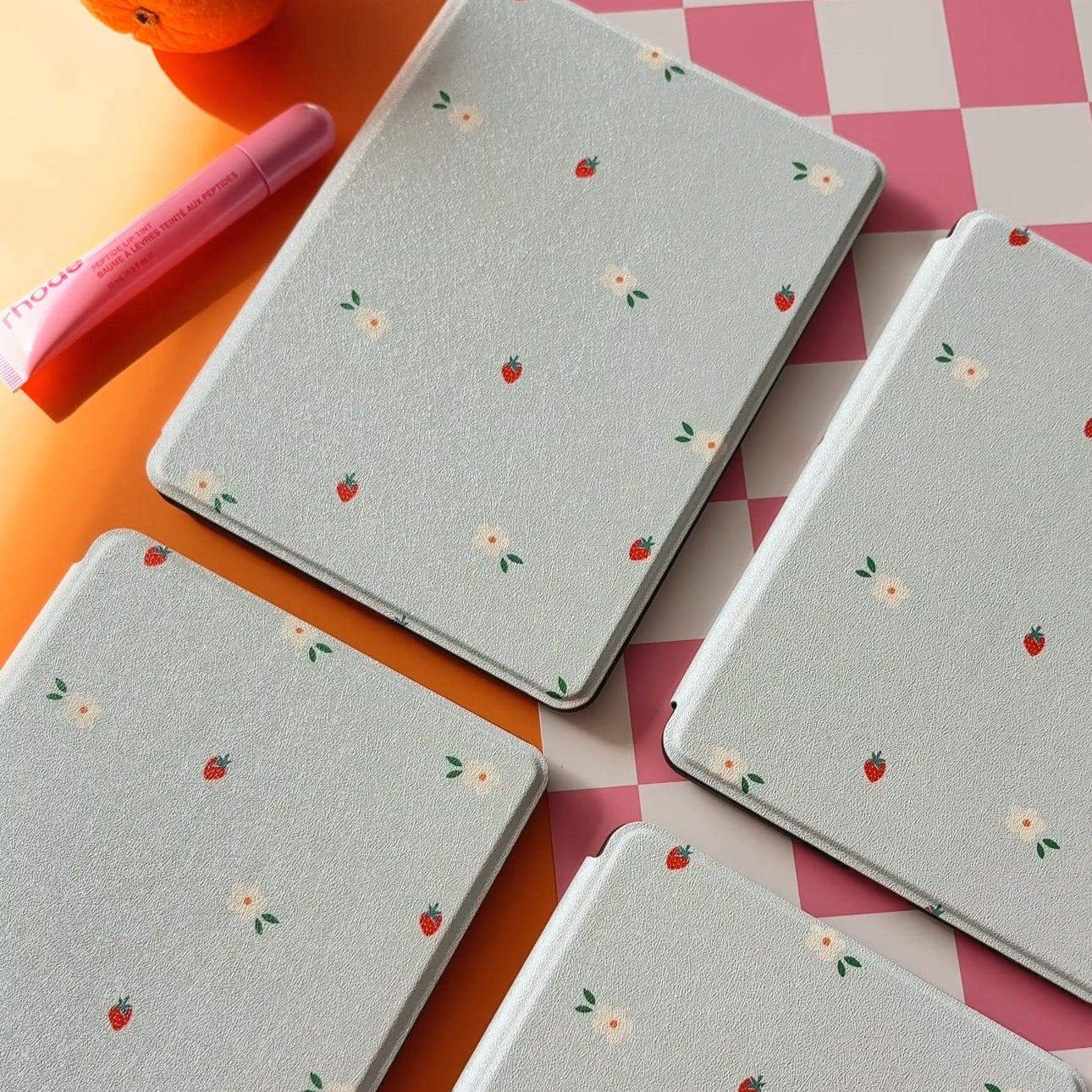 Dainty Daisies Kindle Case