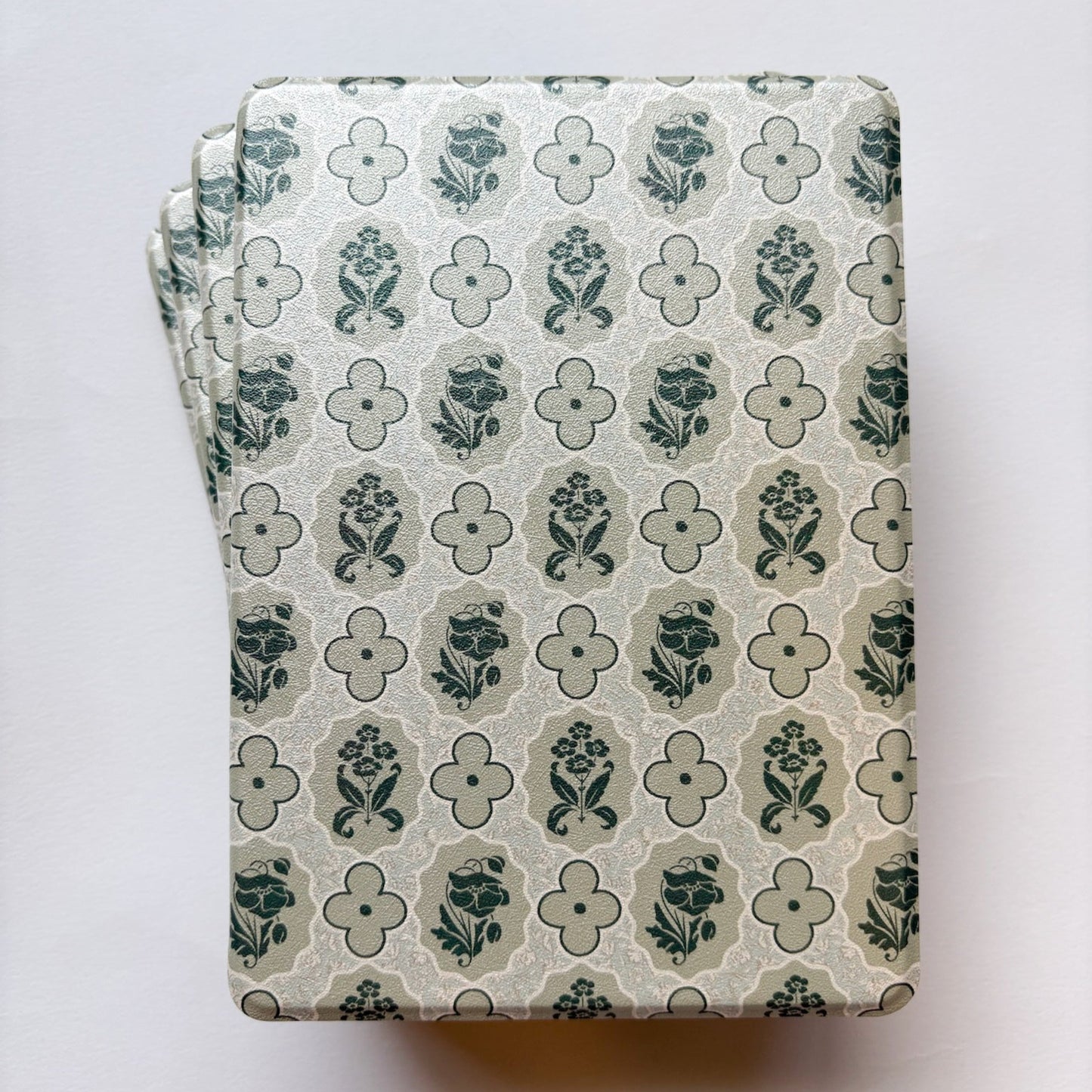 Bennet House Blooms Kindle Case