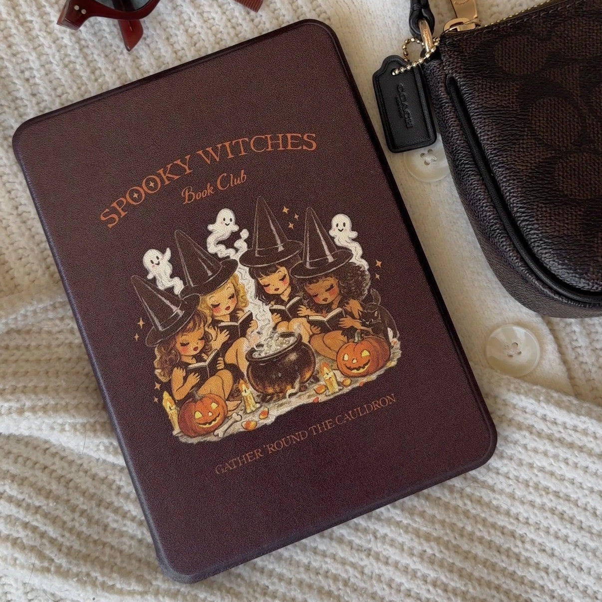 Spooky Witches Kindle Case