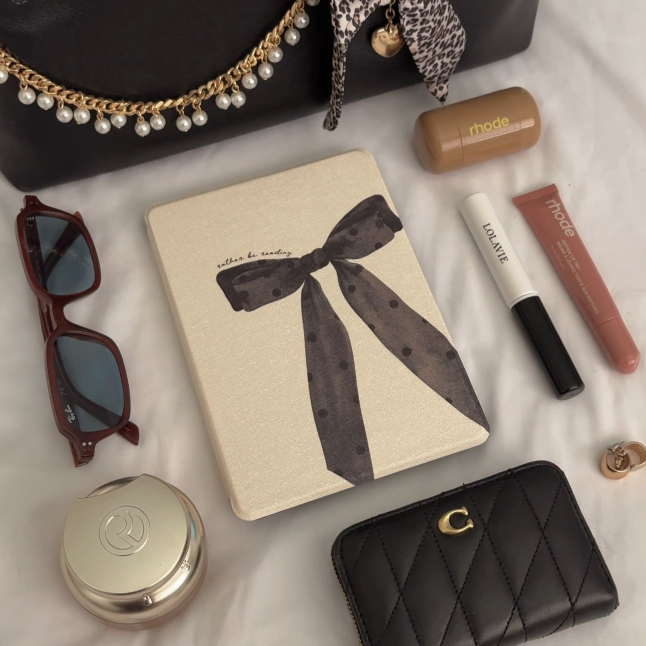 Noir Bow Kindle Case