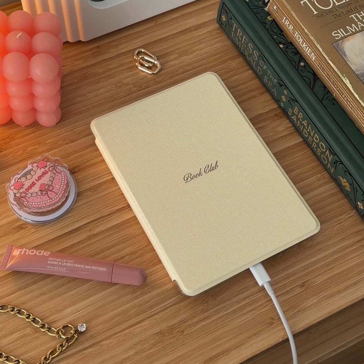 Butter Yellow Book Club Detachable Kindle Case