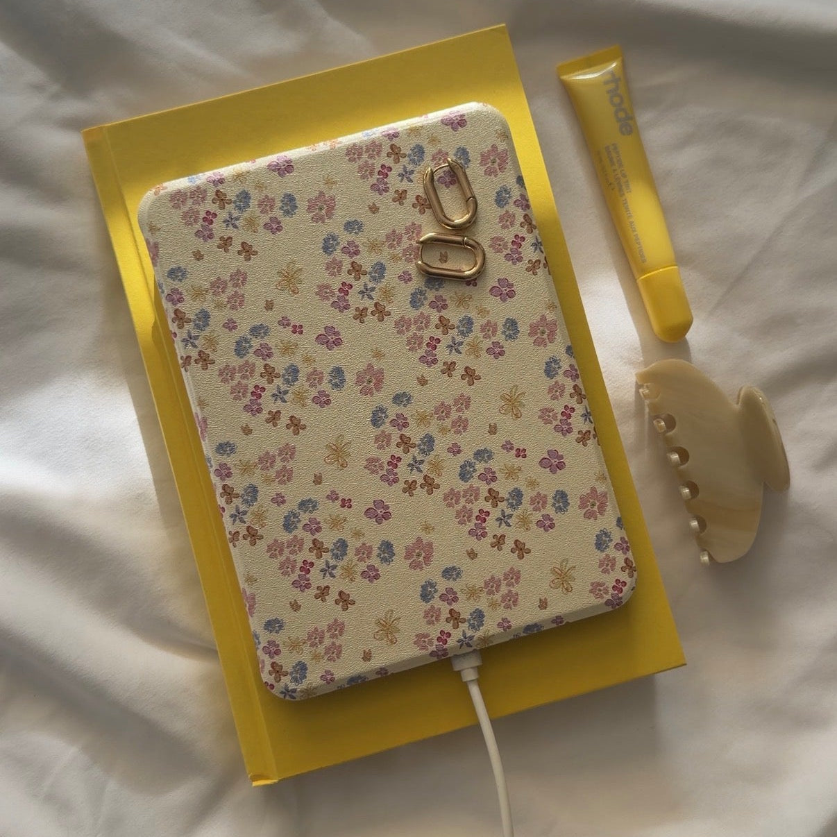 Honey Bloom Kindle Case