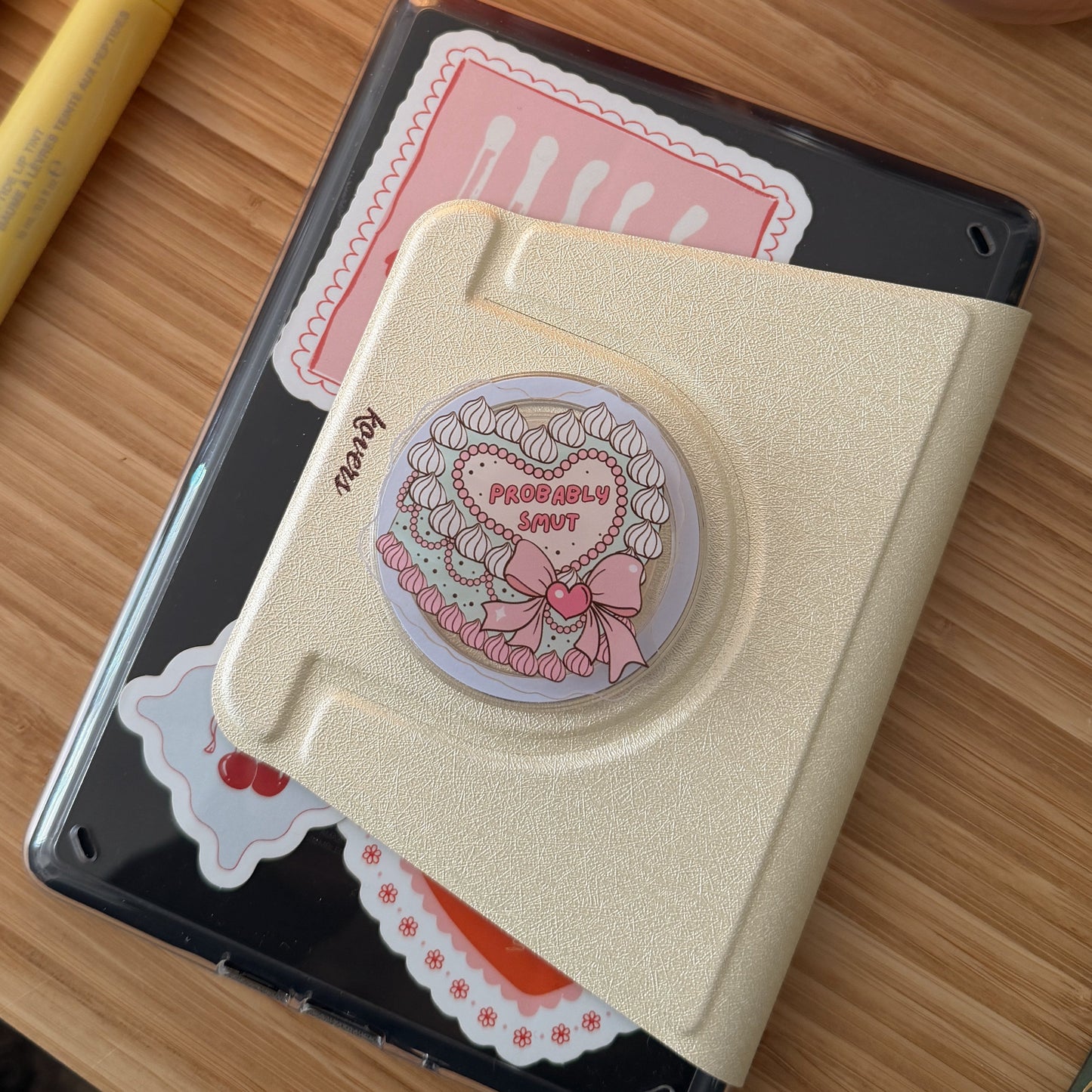 MagSafe Kindle Grips